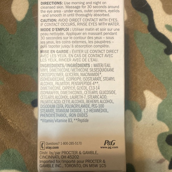 Olay Ultimate Eyes- Eye Cream for Wrinkles, Puffy Eyes, and Dark Circles - Picture 4 of 9